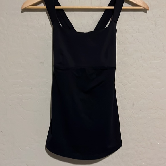 Lululemon Cross Back Yoga Tank w/ built in bra Black Size 4 - Picture 7 of 8